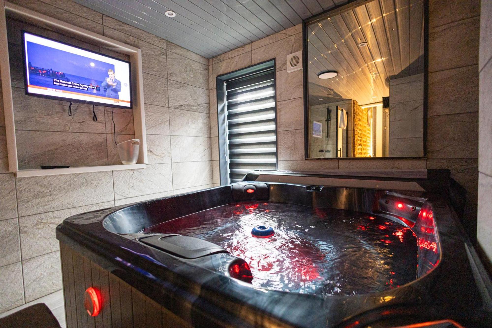 Appartement London, Jacuzzi 1 Bedroom Londen